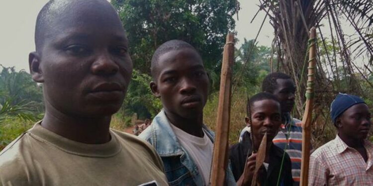 « Une transmission générationnelle au sein des bandes » titre poliment La-croix