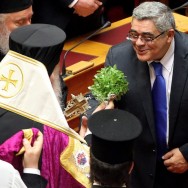 New Greek Parliament sworn in