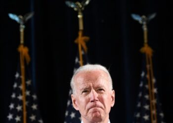 Karma globaliste : des migrants déchainés tentent une percée après la victoire de Joe Biden