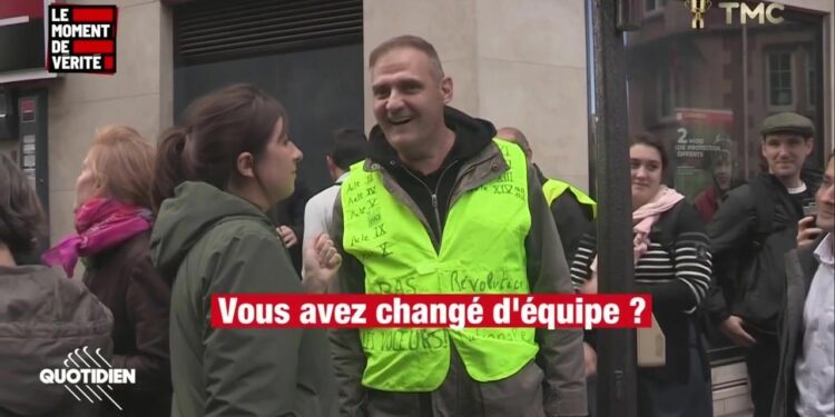 Des liens entre l’émission Quotidien et les milieux antifas !