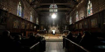 L’Église de France saisit le Conseil d’État contre la limitation des messes à 30 personnes