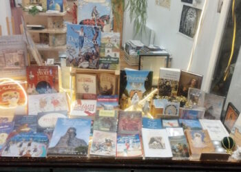 À la librairie Arts Enracinés, visite et compte-rendu