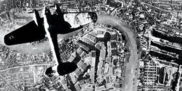 Esprit de Blitz? Un nouveau documentaire de la BBC révèle les tensions raciales et sociales qui déchiraient la Grande-Bretagne en 1940