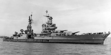 30 juillet 1945 : le naufrage de l’USS Indianapolis, six jours avant Hiroshima