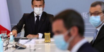 Santé, éducation, vaccination… : l’emprise de McKinsey sur la France et Macron