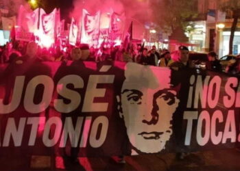 En mémoire de José Antonio, un millier de phalangistes prennent Madrid pour le 85e anniversaire de son assassinat !