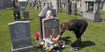 Pic record de 93 000 morts par overdose aux USA en 2020