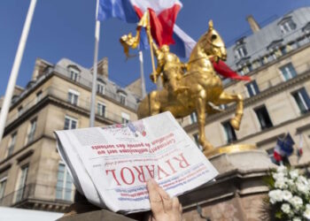 RIVAROL interdit de vente à Auchan, Cultura, Carrefour, Monoprix, Relay, Super U…