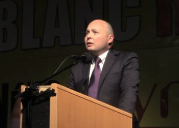 ENTRETIEN AVEC THOMAS JOLY, PRESIDENT DU PARTI DE LA FRANCE