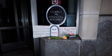 La chute de l’USAID expose un réseau géant de médiats « indépendants » financés par les États-Unis…