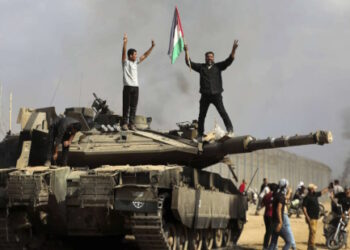 Le Mythe des « faux drapeaux »