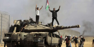 Le Mythe des « faux drapeaux »