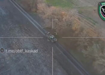 Première vidéo de la destruction d’un CAESAR français en Ukraine