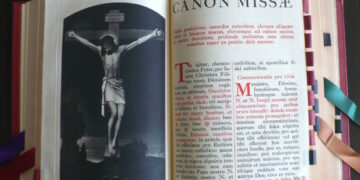 La messe traditionnelle en latin expliquée en moins de 10 minutes