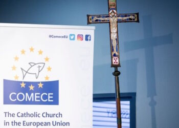 COMECE : Inutiles évêques !