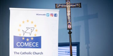 COMECE : Inutiles évêques !