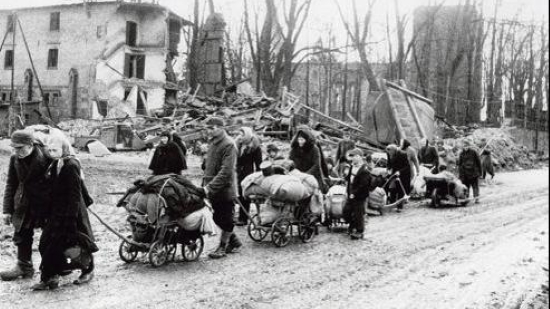 Adenauer et le génocide des Allemands après la capitulation du IIIe Reich