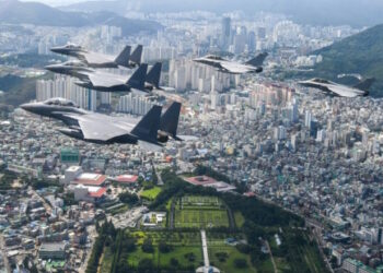 Macron envoie Rafales, A400M et A330 français dans le bourbier de la péninsule coréenne