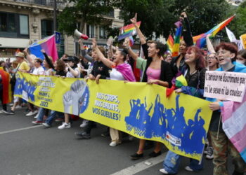Hidalgo invite le personnel de la Ville de Paris à s’é-Gay-yer à la « Marche des fiertés »