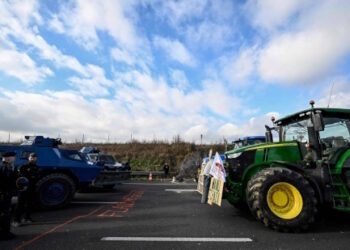 Invasion migratoire et paysannerie : le parti de l’étranger est à la manœuvre en France