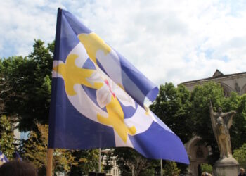 À la découverte des Caryatides – Par Le Réveil des Moutons