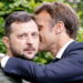 Zelensky a mis l’Ukraine en faillite. Macron lance une quête