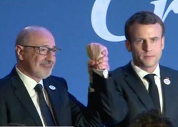 La démocratie est un mensonge