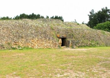 Une « dé-restauration » nécessaire pour sauver les gravures du Cairn de Gavrinis