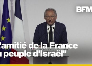 Bayrou au dîner du CRIF : prosternation d’un Premier ministre sans honneur