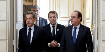 Ils ont désarmé la France !