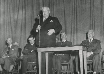 Pat McCarran : un sénateur Démocrate (Nevada) opposé à la submersion aux États-Unis