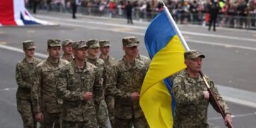 Des troupes ukrainiennes célébrant la « victoire » sur le IIIe Reich à Londres : du risible à la consternation…