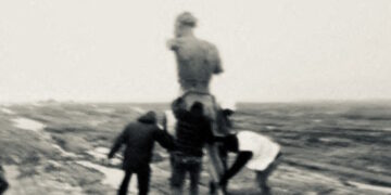 Une statue d’Ulysse sortant des flots aux Sables d’Olonne