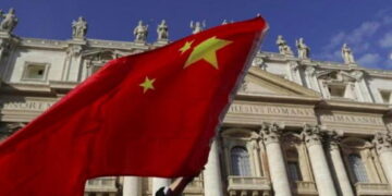 Chine : persécution silencieuse des catholiques trahis par François